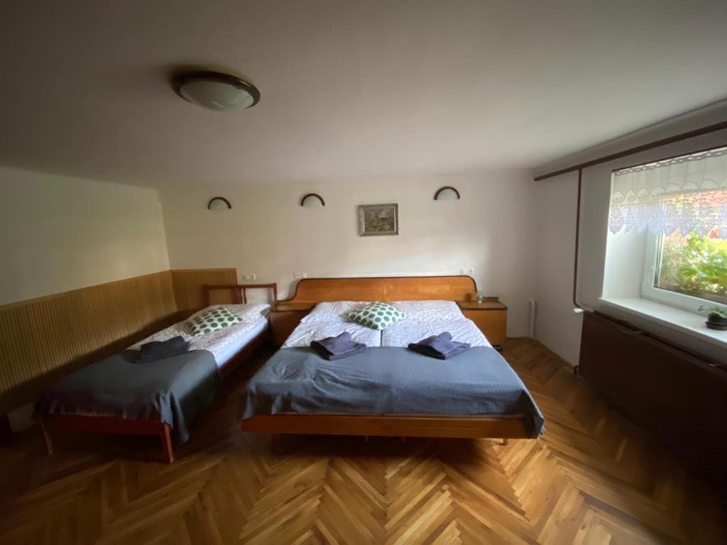 U Deda A Starkej Čierny Blh Eksteriør bilde